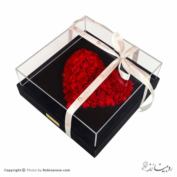 لاوباکس گل بزرگ روبینا رز دیزاین شده با رزهای مینیاتوری جاودان