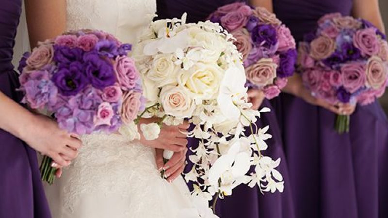 ترکیب های مناسب برای دسته گل عروس چه چیزهایی هستند؟